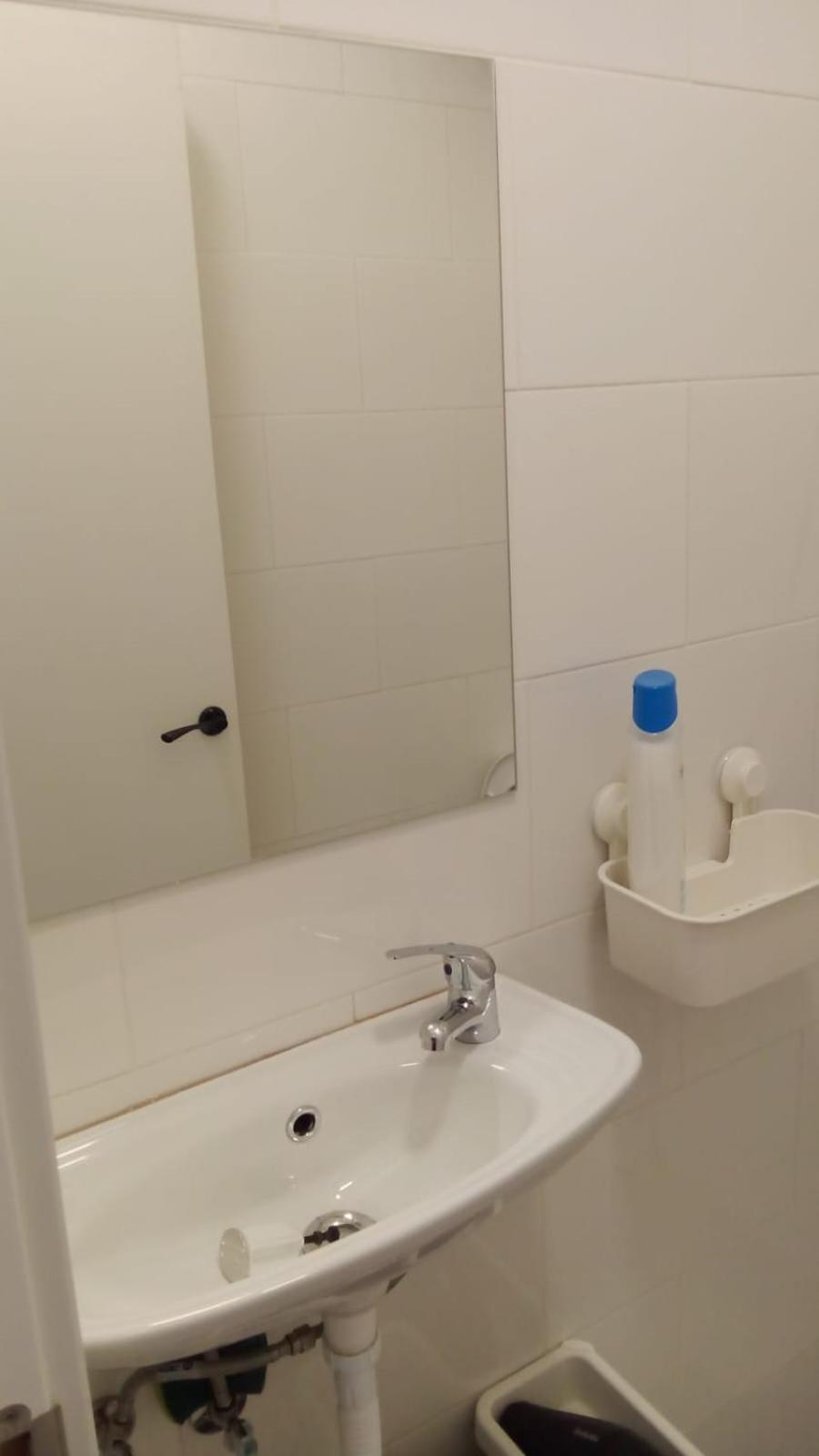 Estudio Encantador Cerca Del Carrefour Rosaleda 1 Malaga Luaran gambar